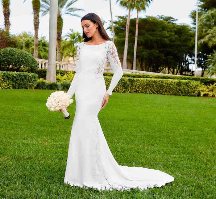 Adrianna papell dresses wedding