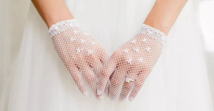 Wedding dress and gloves