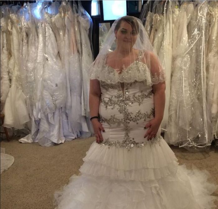 Plus size mermaid wedding dress